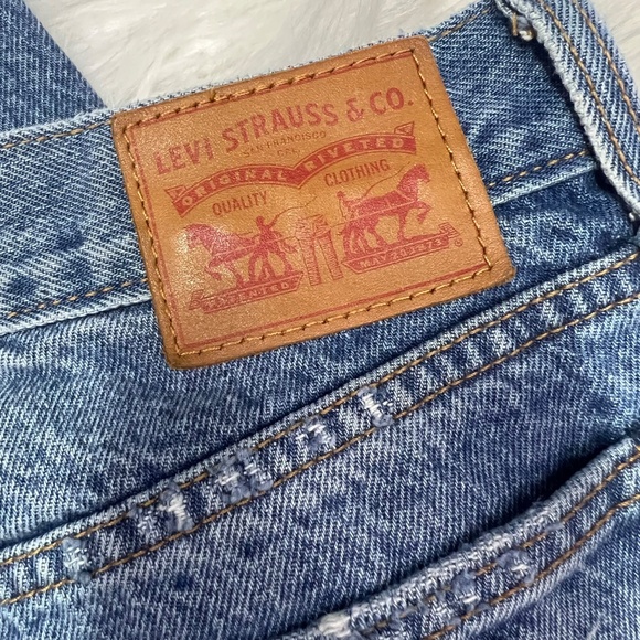 👖|•LEVI'S•| Leather Patch Rad Cool Skinny Straight Wedgie Jeans Size 27👖 - Picture 5 of 10